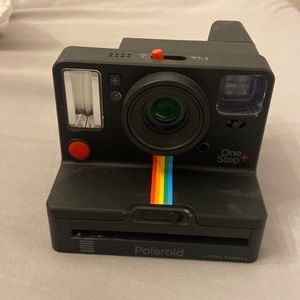 Polaroid one step +